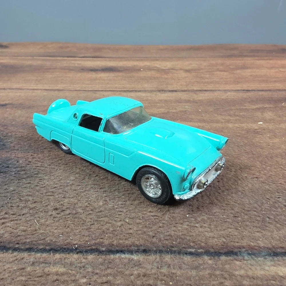 Tootsietoy 56 T-Bird Toy Car Teal Good Diecast 1956 Ford Thunderbird Continental